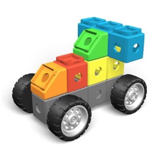 trio-car
