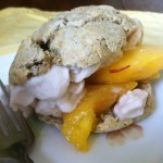 Ginger Biscuits with Peaches Cream