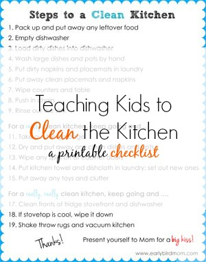 How to Clean a Kitchen Table: 12 Steps