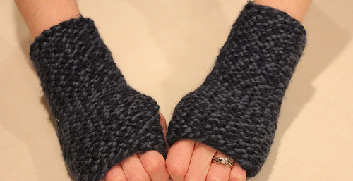 Simple Knitted Fingerless Gloves