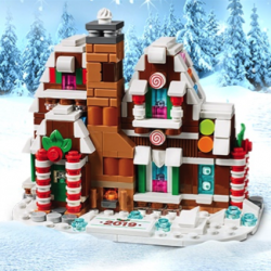 LEGO Mini Gingerbread House Set