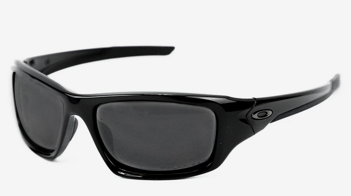 Oakley Men's Valve Polarized Sunglasses – PROOZY