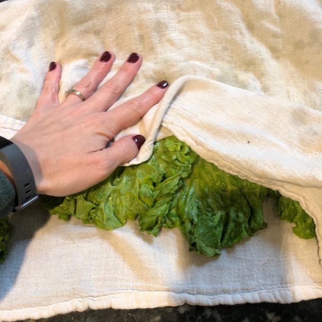 how to dry off lettuce to store it for the week