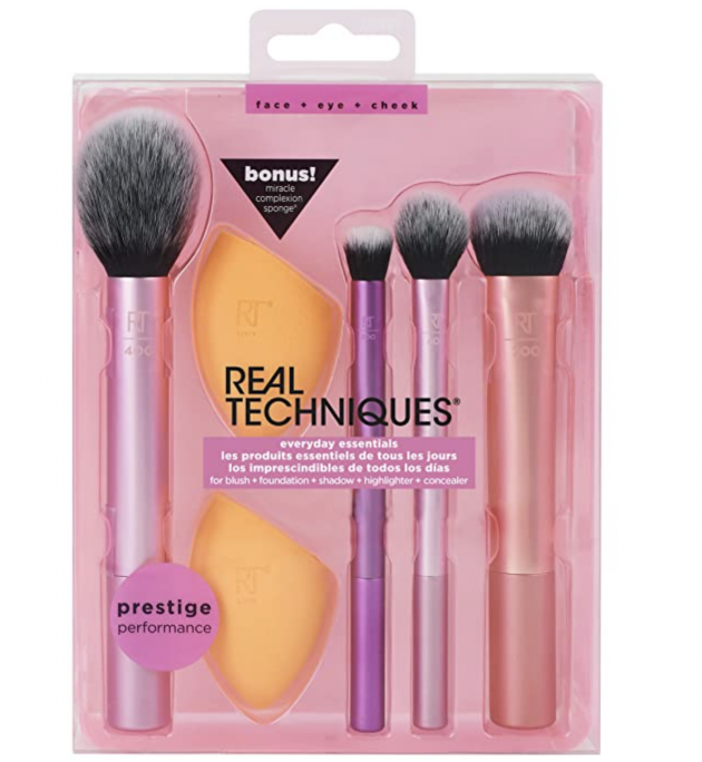 HOT* Real Techniques Makeup Brush + Sponge Blender Set for just $11.77  shipped!