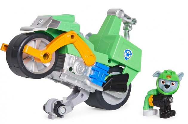 Paw Patrol, Moto Pups Rocky’s Deluxe Pull Back Motorcycle Vehicle with Wheelie Feature and Toy Figure 