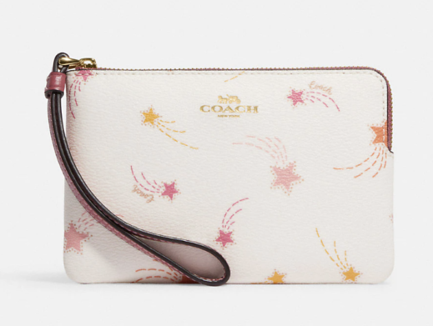 I'm a shopping editor and I'm buying this $23 Coach Outlet wristlet for  Christmas