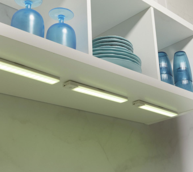 Living glow deals rechargeable cabinet lights