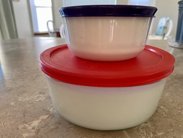 containers of homemade yogurt