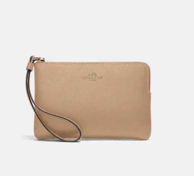 10 Coach outlet deals for Mother's Day 2023: Bags, purses, wallets