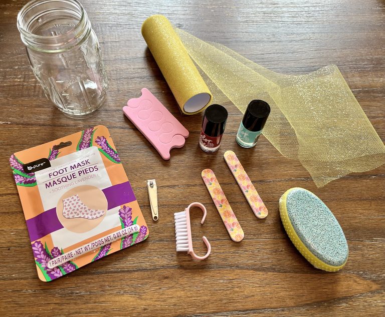 DIY Pedicures In A Jar + Free Printable Gift Tags! | Money Saving Mom®