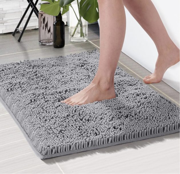 Super Soft Plush Chenille Bathmat