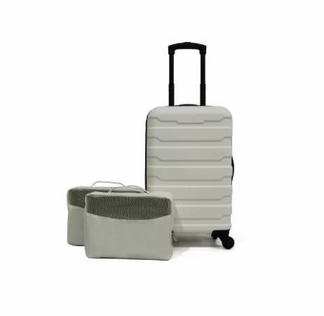 Protege 20" Hardside Luggage with 2 Packing Cubes