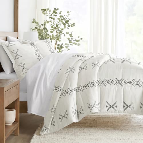 Light-weight Comforter Sets