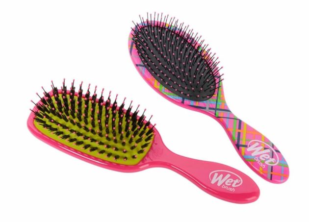 Wet Brush 2-piece Night Vision Detangler Bundle Hairbrush Set