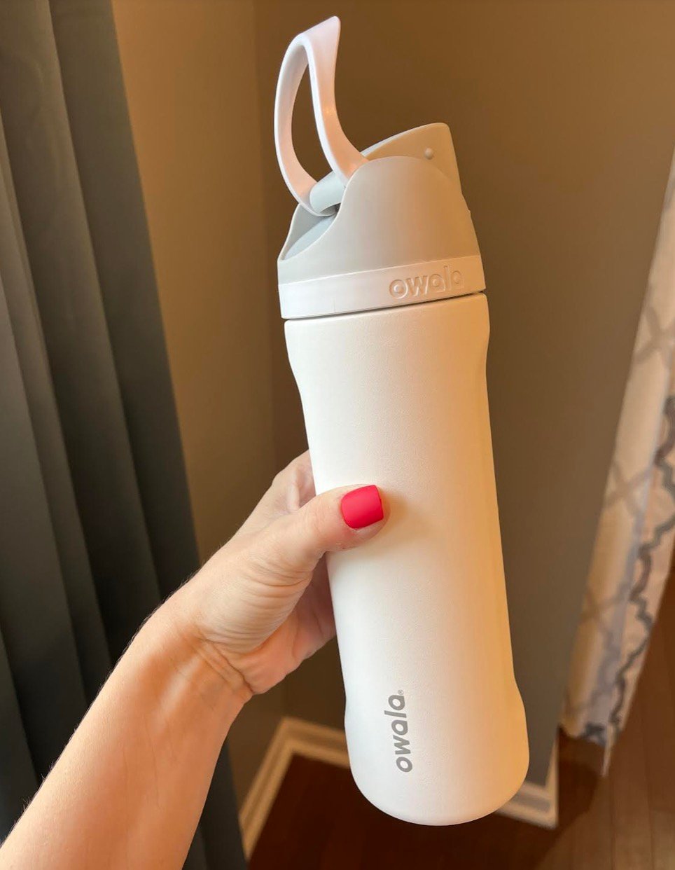  Owala FreeSip Insulated Stainless Steel Water Bottle