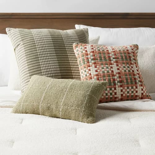 Decorative Throw pillows