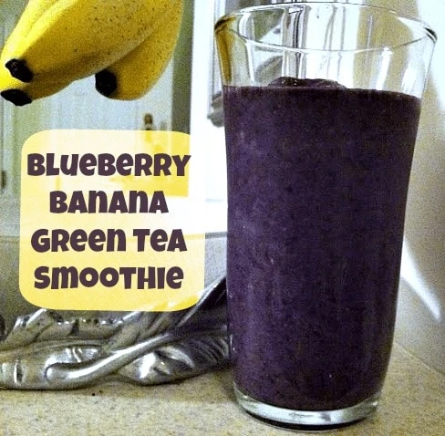 blueberry banana green tea smoothie