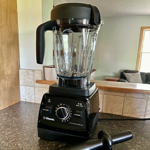 Vitamix Skilled Sequence 750 64-oz Blender and Cookbook Set solely $349.98 shipped (At the moment Solely!)