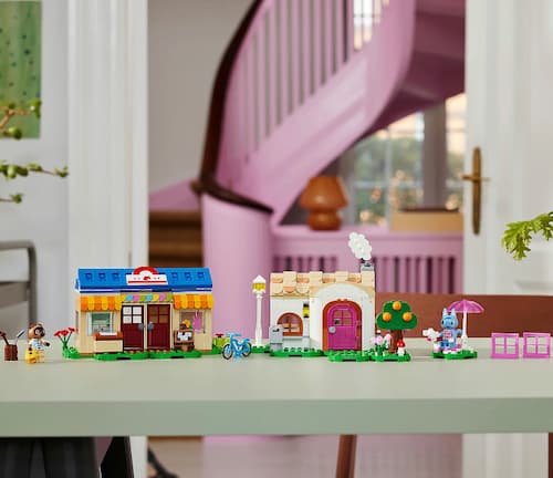 LEGO Animal Crossing Nook's Cranny & Rosies House