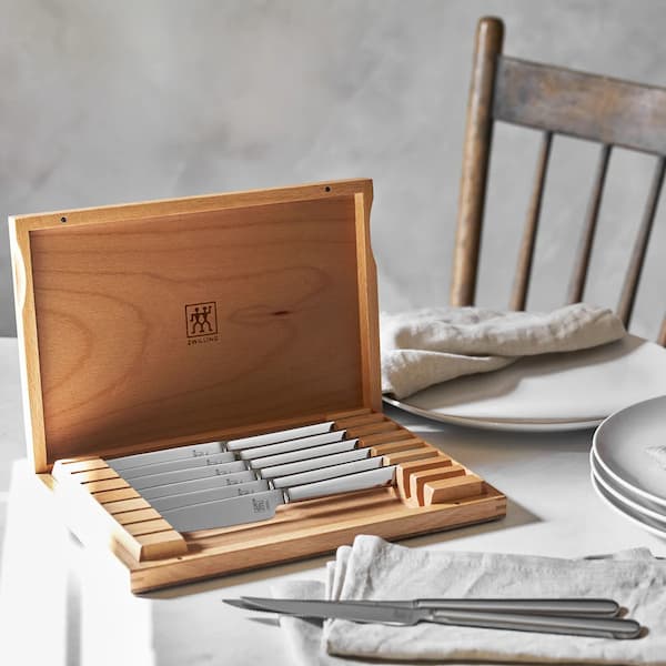ZWILLING Steak Knife Set of 8 deal