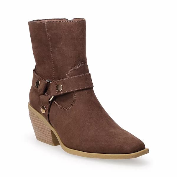 brown western boot