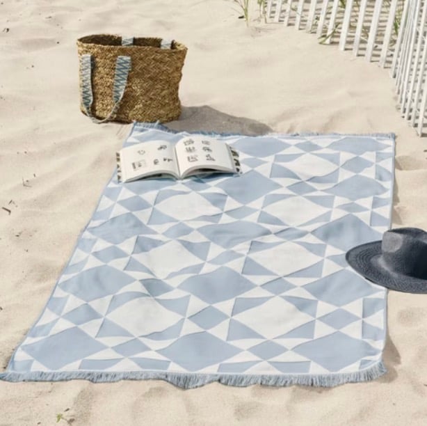 Oversized Jumbo Beach Towels only $14, plus more!