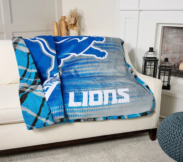 Lions throw blanket