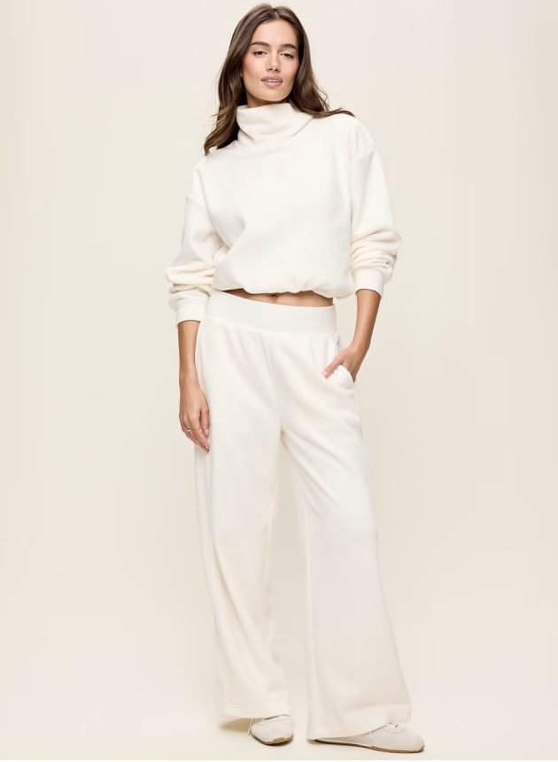 Old Navy: Women’s Microfleece Jackets and Pants only $10!