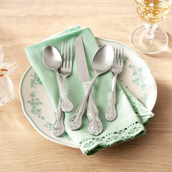 Pioneer Woman Agatha Satin 20 piece Flatware Set deal