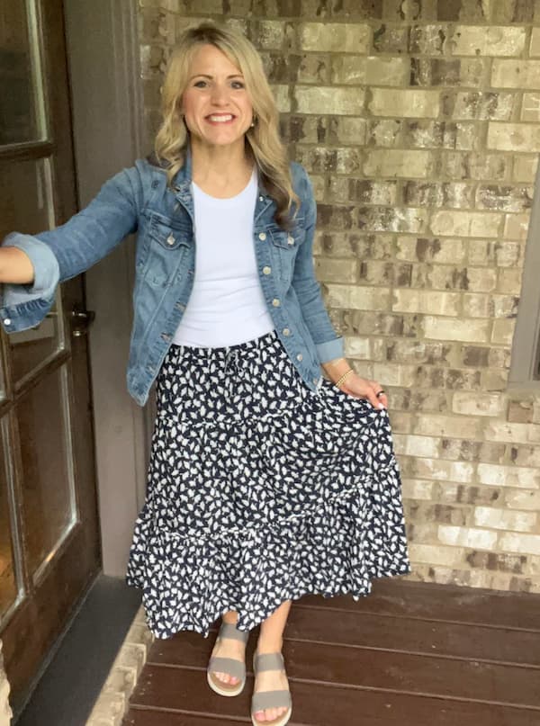 Time and Tru Women's Tiered Print Midi Skirt