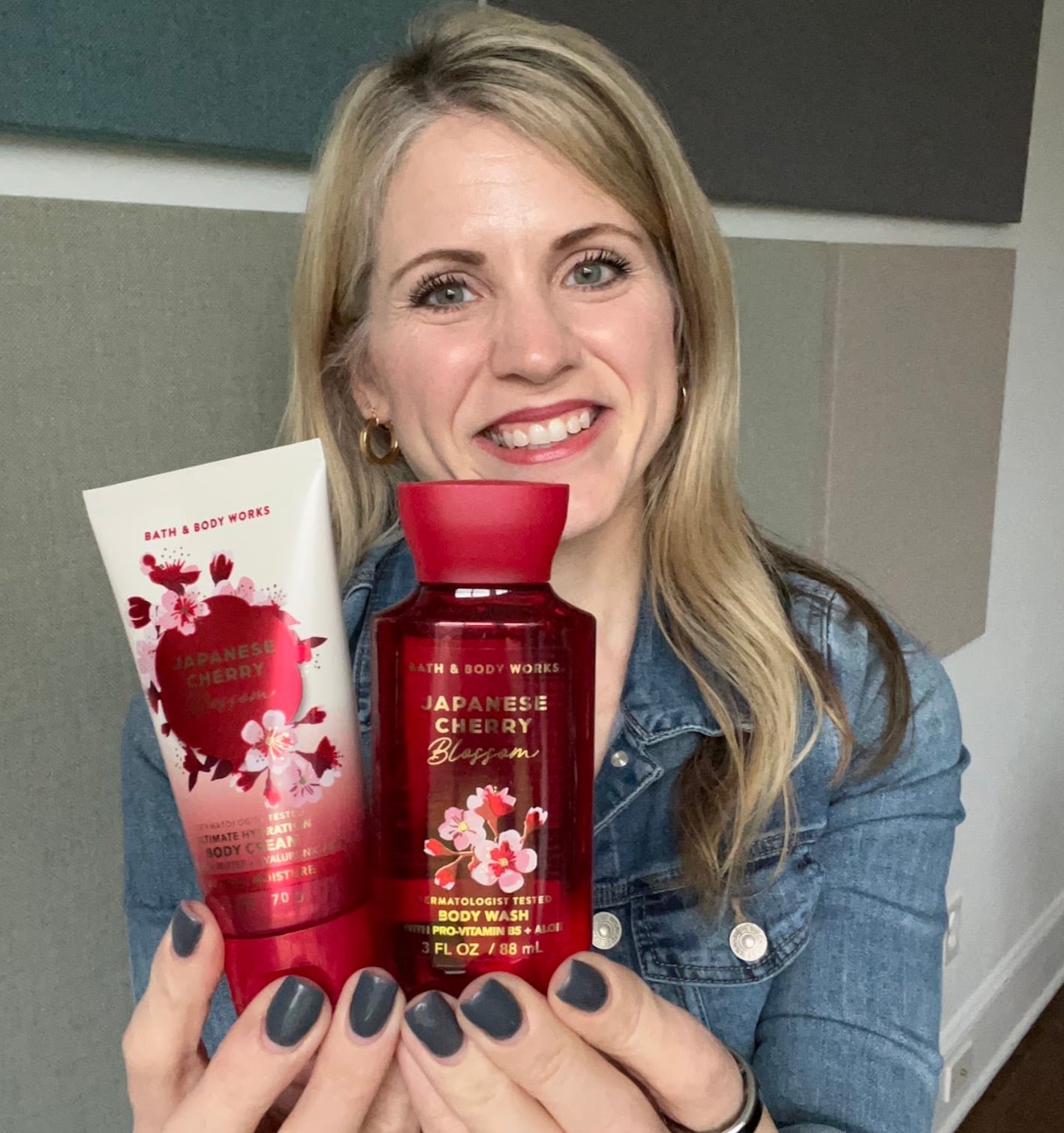 Bath & Body Works: Mini Size Body Care, Hand Creams & Sanitizers only .95!
