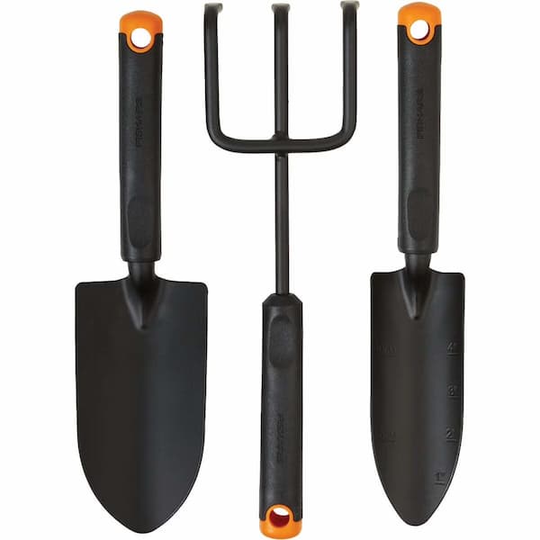Fiskars 3-Piece Garden Tool Set deal