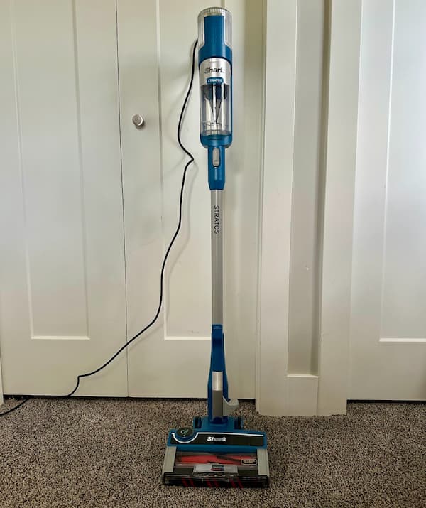 Shark Stratos DuoClean PowerFins Corded Stick Vacuum