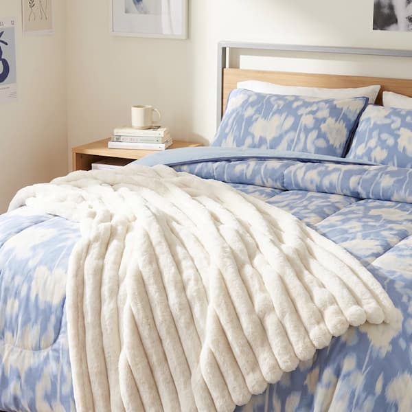 Mainstays Channel Faux Fur Blanket