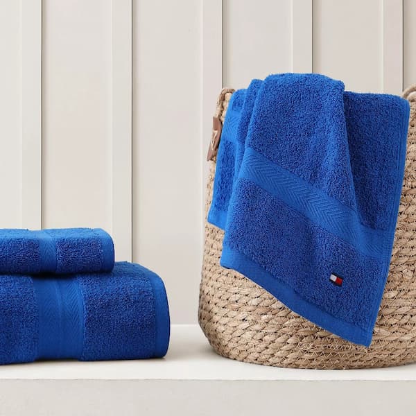 Tommy Hilfiger Modern American Solid Cotton Bath Towel deal