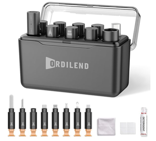 *HOT* iPhone Cleaning Kit only $12.59!