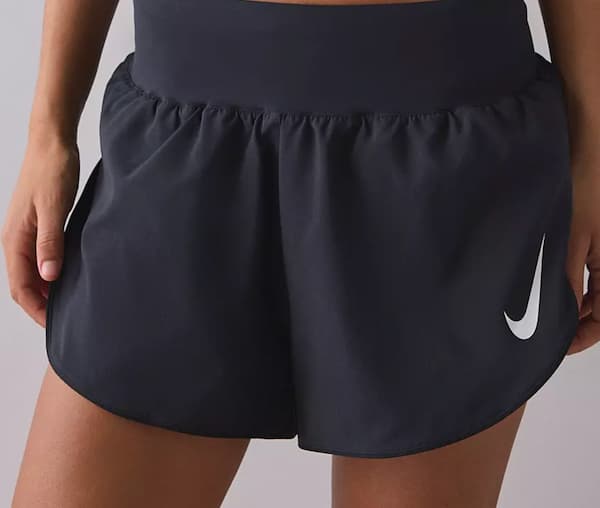Nike Dri-FIT Tempo Flow Swoosh Mid-Rise Shorts