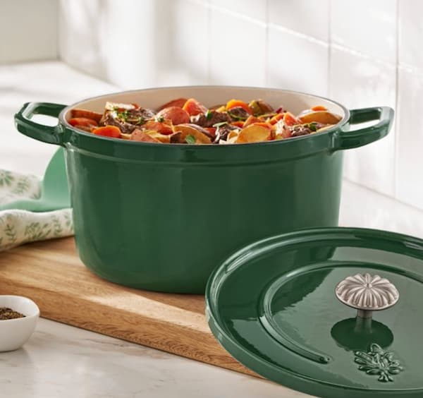 The Pioneer Woman 5-Quart Enameled Cast Iron Dutch Oven