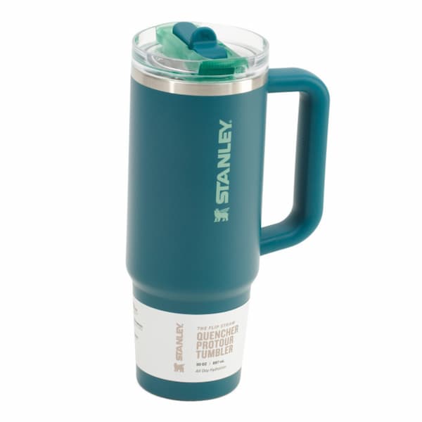 30oz Pro Tour Flip Straw Quencher Tumbler